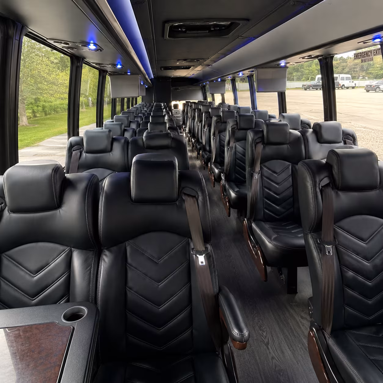 bridal party buses from johnson city hotels to your ceremony site