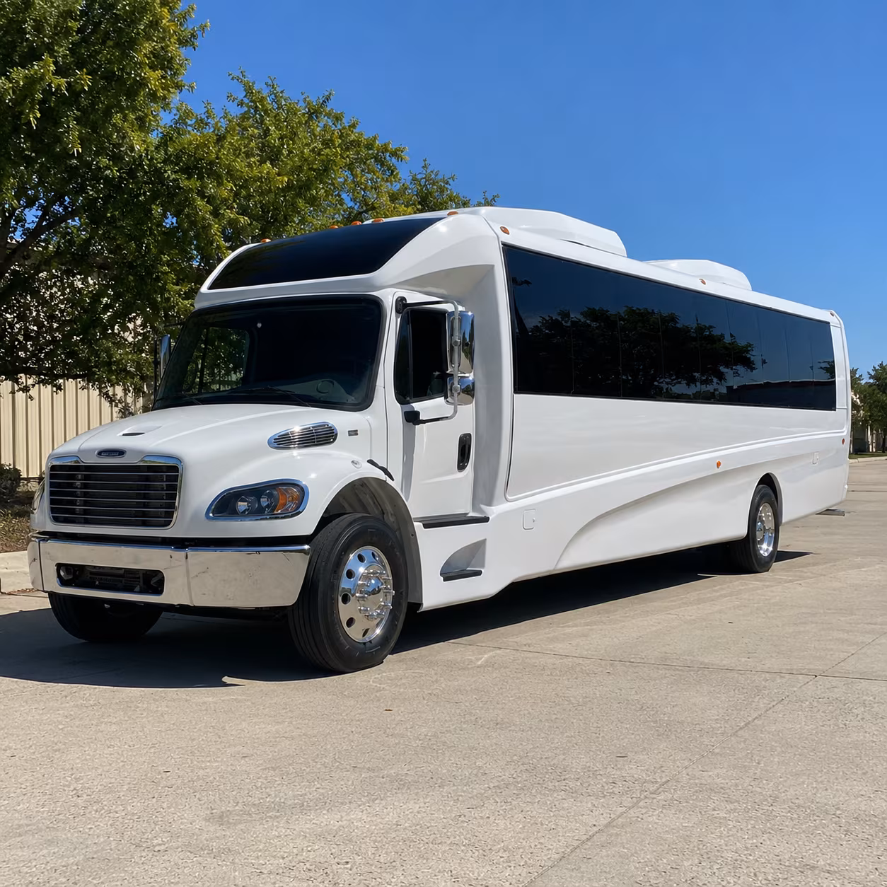 johnson city 20 passenger minibus