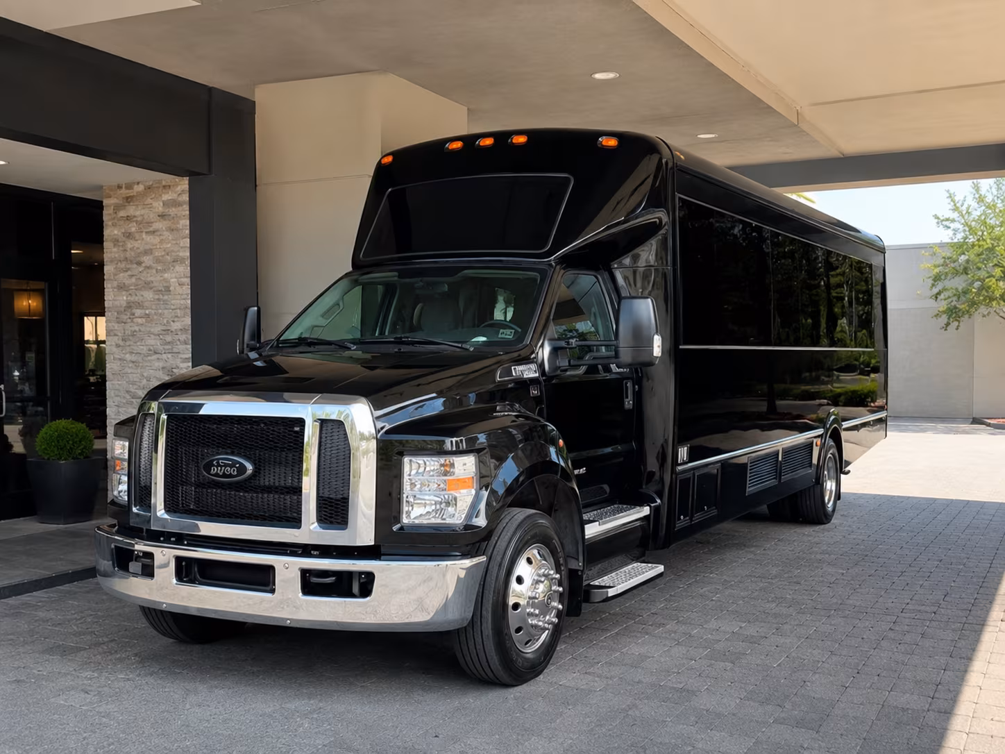 johnson city party bus