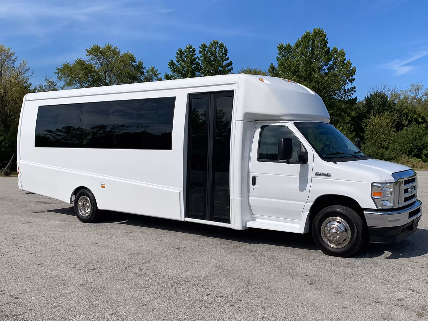 party buses for bachelorette wine tours around johnson city