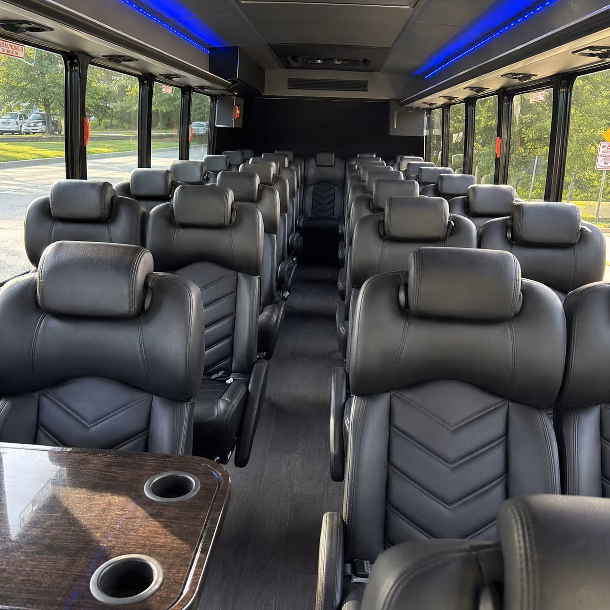 shuttle buses for johnson city wedding guests between hotels and venues