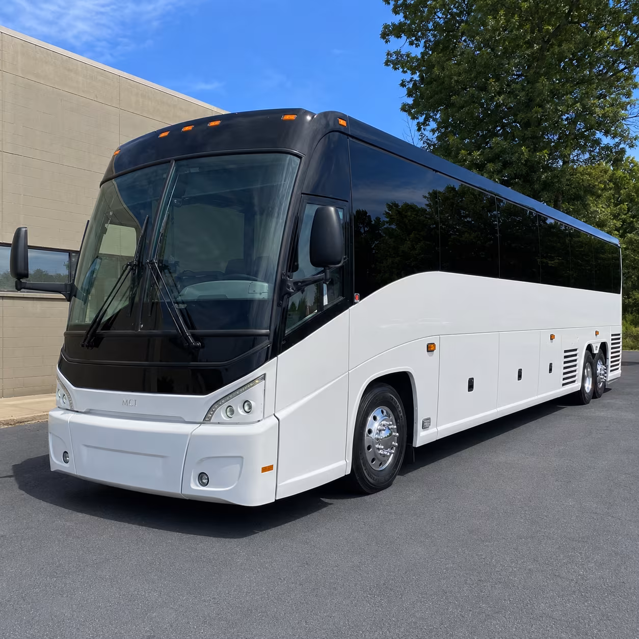 university and sports team airport transportation in johnson city